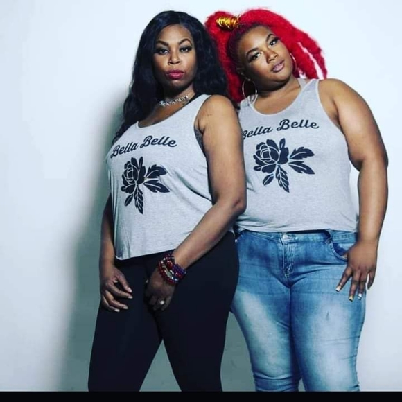 💥 CLOSET CLOSING SALE💥 FREE LEGGINGS 💥 Ladies Tank Tee-NWOT - Picture 4 of 4